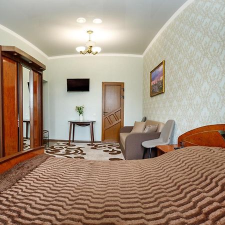 Апартаменти В Старому Місті Sweet House Kamianets-Podilsky Extérieur photo