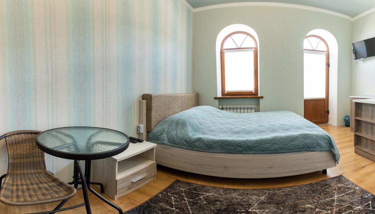 Апартаменти В Старому Місті Sweet House Kamianets-Podilsky Extérieur photo