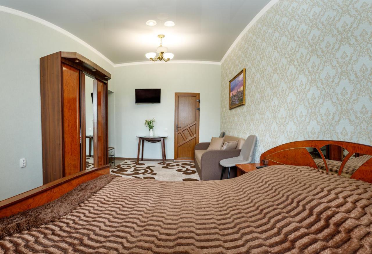 Апартаменти В Старому Місті Sweet House Kamianets-Podilsky Extérieur photo